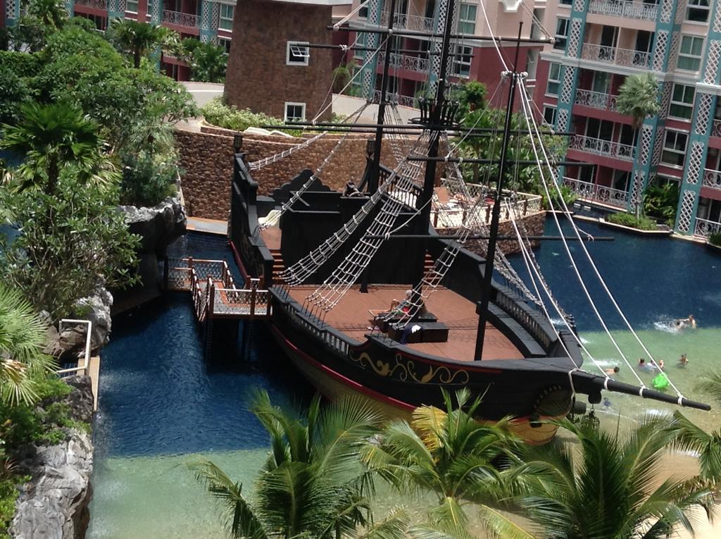 Grande Caribbean Condo By Suneeya Pattaya Luaran gambar